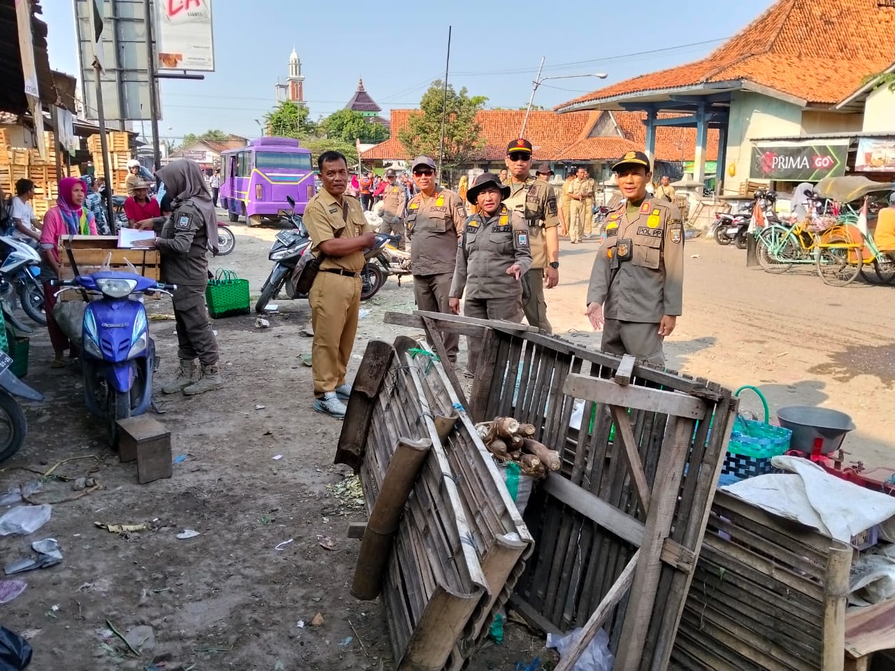 Menjaga Ketertiban Umum Bersama Satpol PP