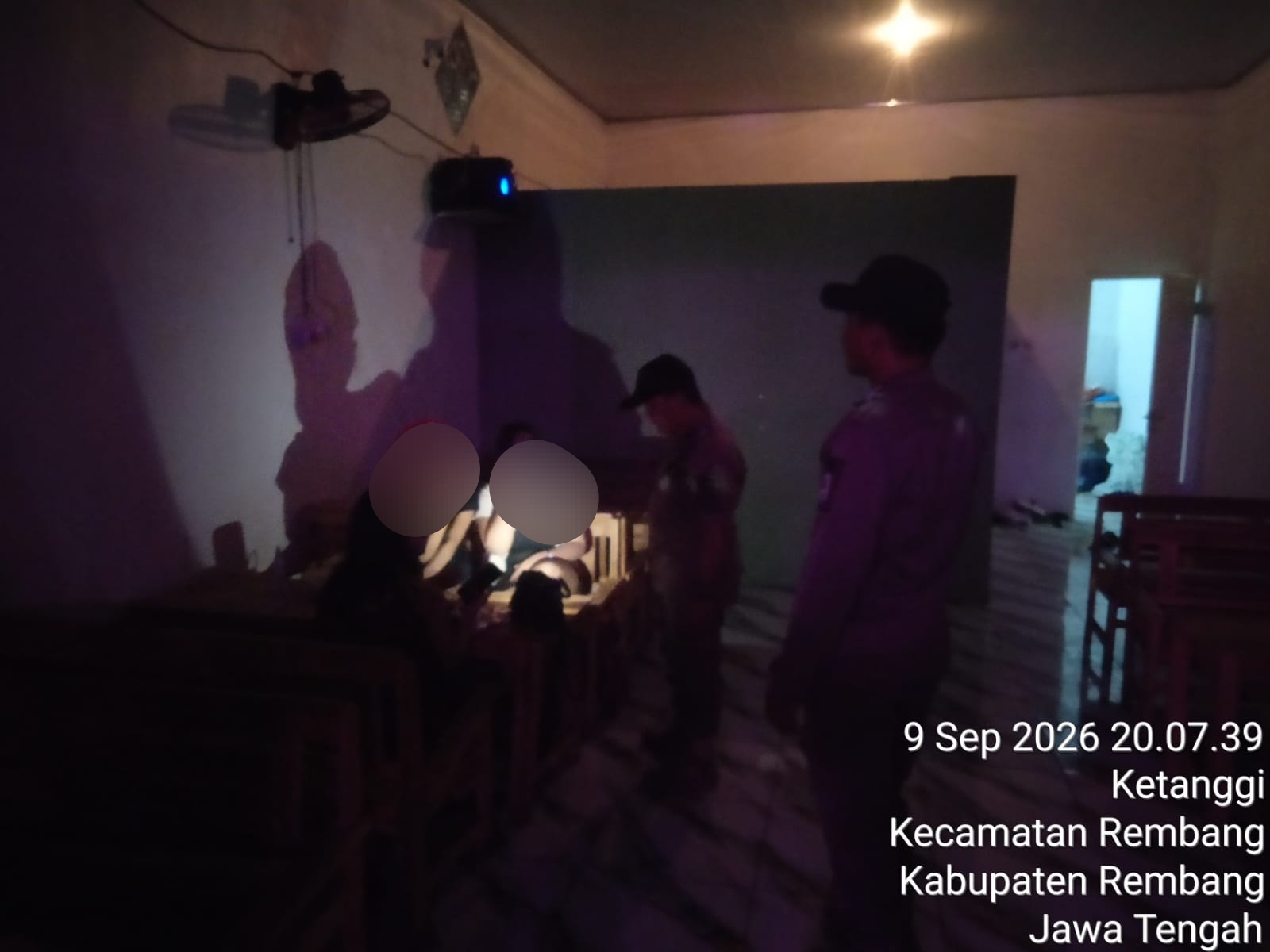 Jaga Ketertiban Malam, Satpol PP Rembang Sambangi Lokasi Usaha di Sulang.